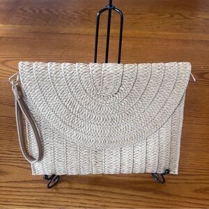 Woven straw clutch/wristlet